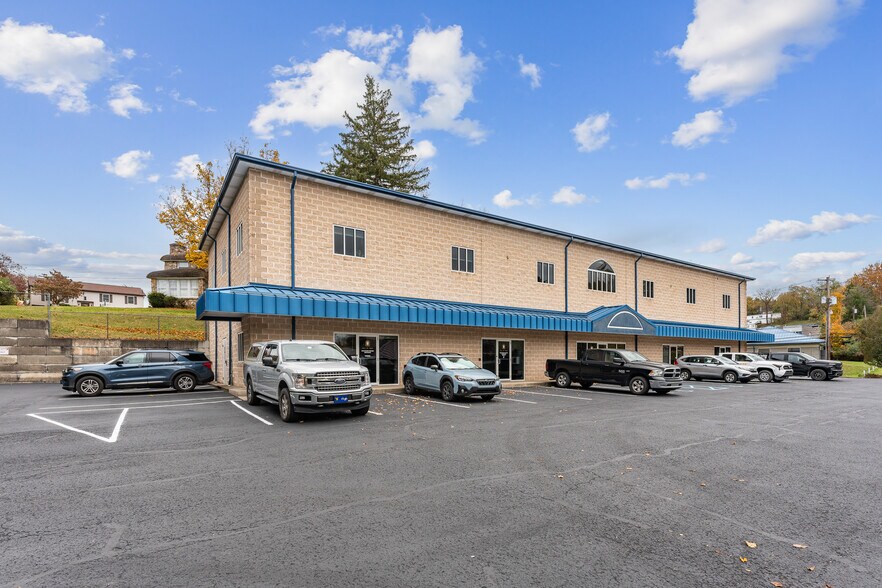 More Photos Of 742 Fairmont Rd, Morgantown Office For Lease