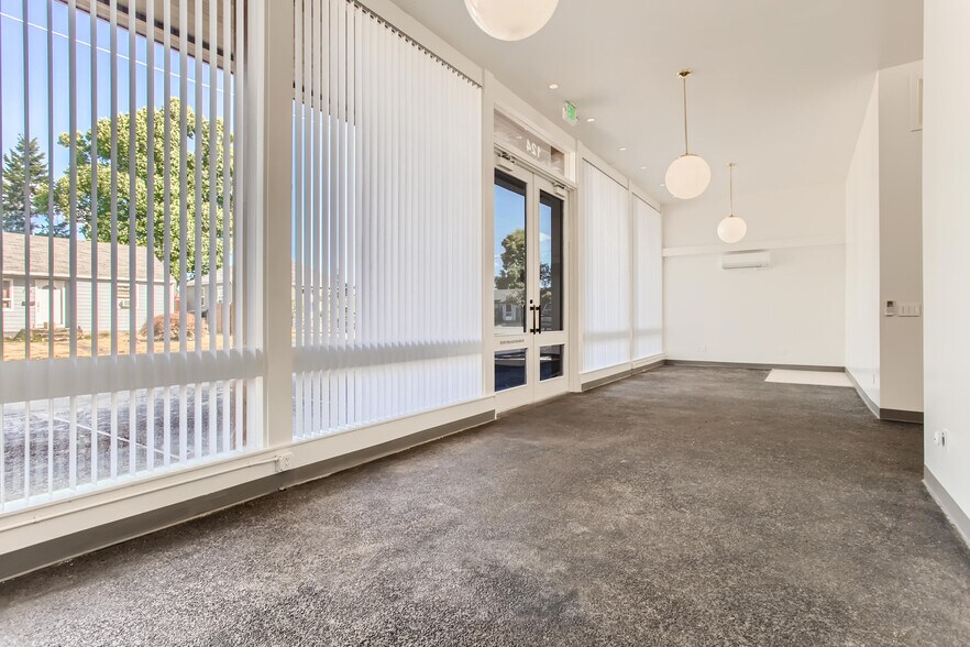 More Photos Of 124 Berkeley Ave, Molalla Medical For Sale