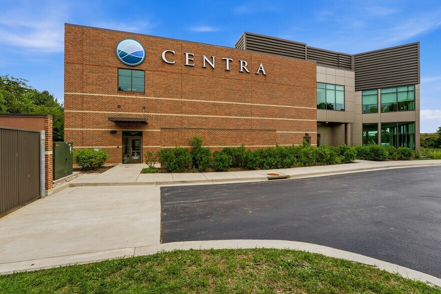 More Photos Of 414 Park Ave, Danville Medical For Lease