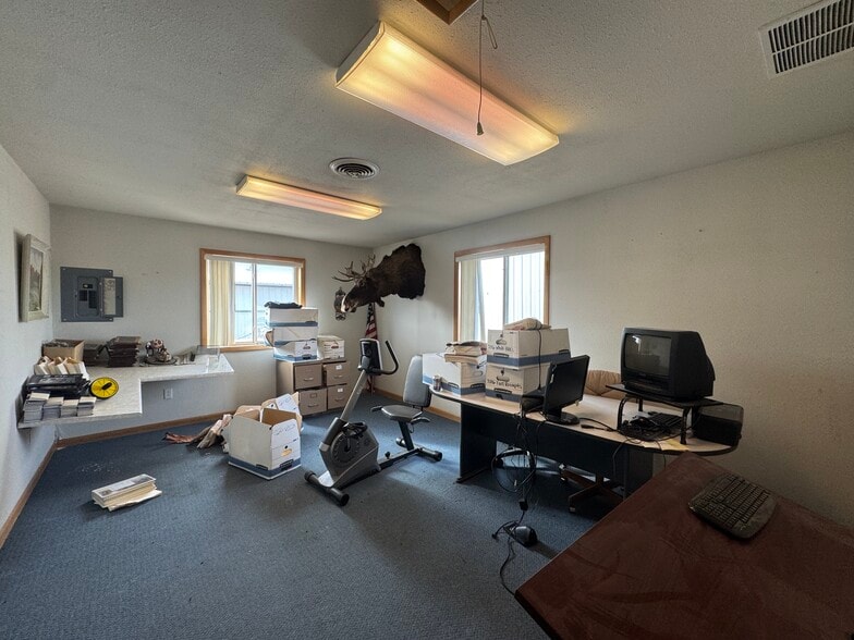 More Photos Of 50 Dalley Rd, Riverton Warehouse For Sale