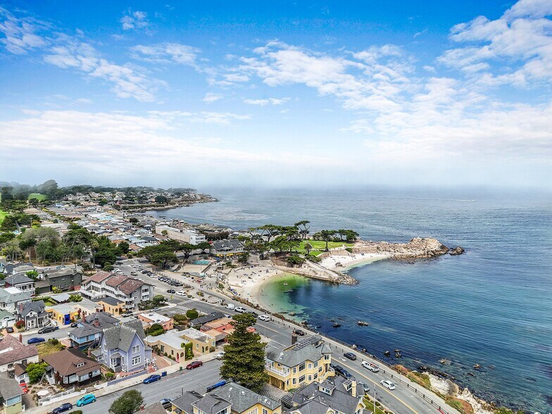 More Photos Of 419 Forest Ave, Pacific Grove Apartments For Sale