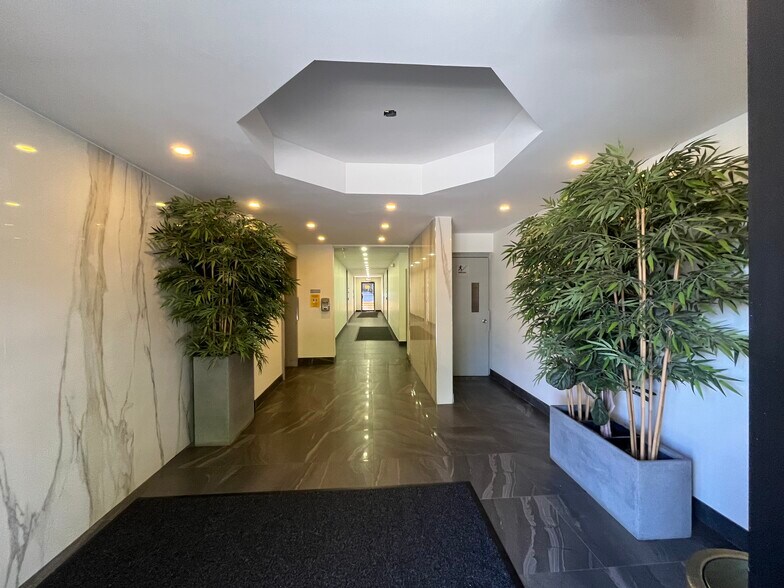 More Photos Of 333 E Shore Rd, Manhasset Medical For Lease