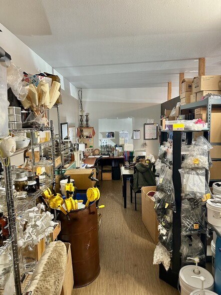 More Photos Of 104-114 Argall Way, Nevada City General Retail For Sale