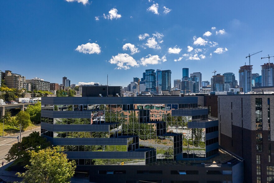 More Photos Of 617 Eastlake Ave E, Seattle Office For Lease