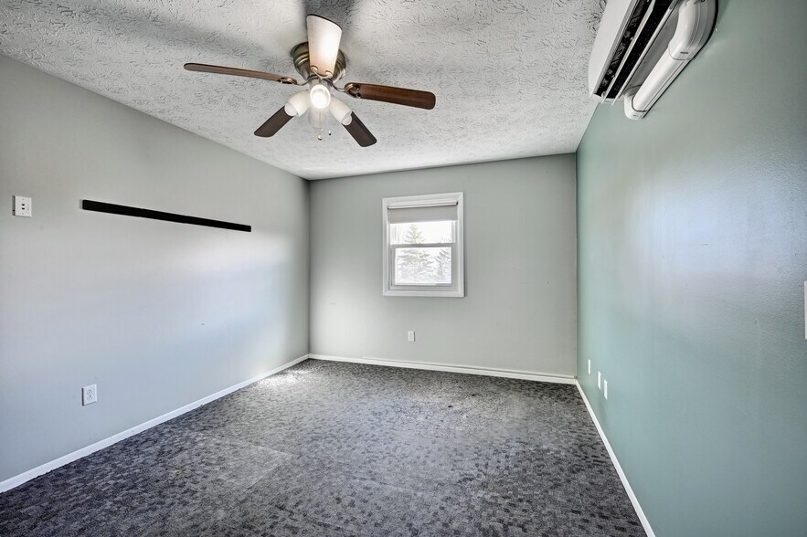 More Photos Of 7500 OH-515, Millersburg Flex For Lease
