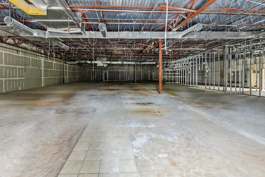 More Photos Of 1247 Burkemont Ave, Morganton Unknown For Lease
