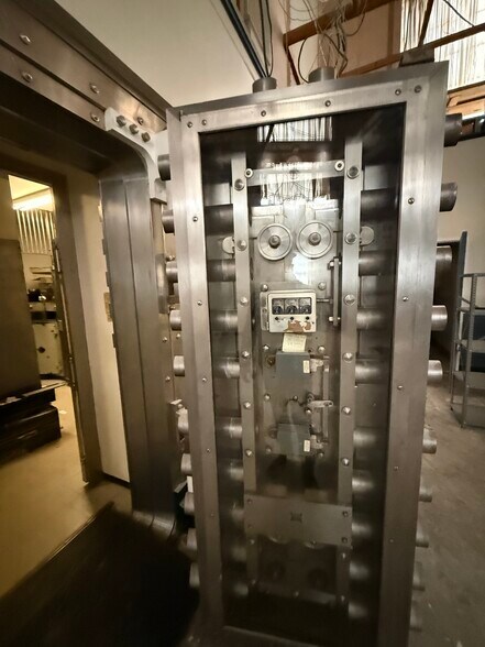 More Photos Of 528 Station Ave, Haddon Heights General Retail For Lease