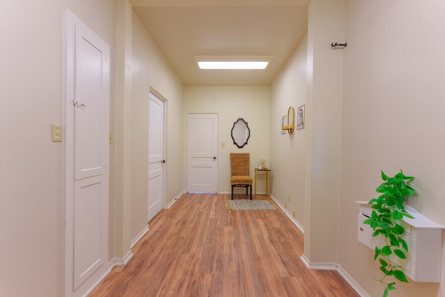 More Photos Of 158 Central Ave, Salinas Office Residential For Sale