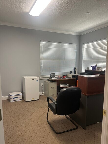 More Photos Of 7855 Argyle Forest Blvd, Jacksonville Office For Sale