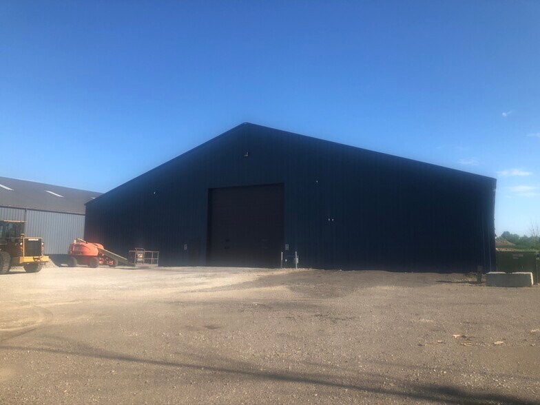 Primary Photo Of 3755 Colorado Ave, Sheffield Village Warehouse For Lease