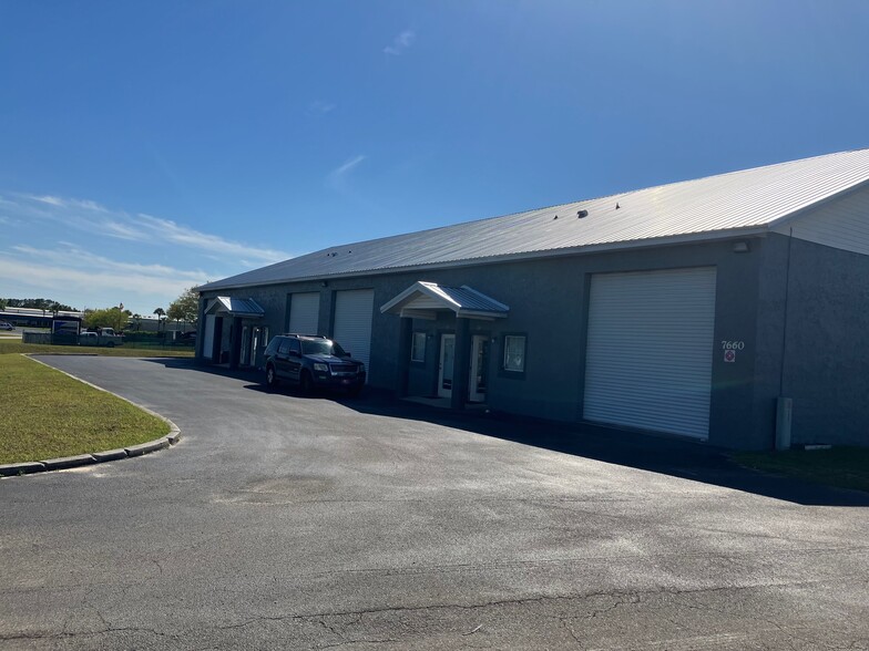 Primary Photo Of 7660 SE 59th Ct, Ocala Flex For Lease