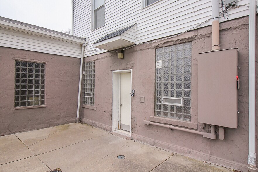 More Photos Of 3634 Bosworth Rd, Cleveland Apartments For Sale
