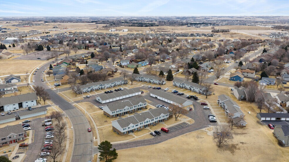 More Photos Of 4601 E 3RD St, Sioux Falls Apartments For Sale