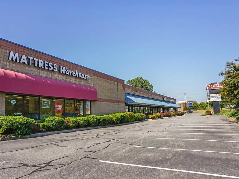 More Photos Of 1716 Us Highway 70 SE, Hickory Storefront For Sale