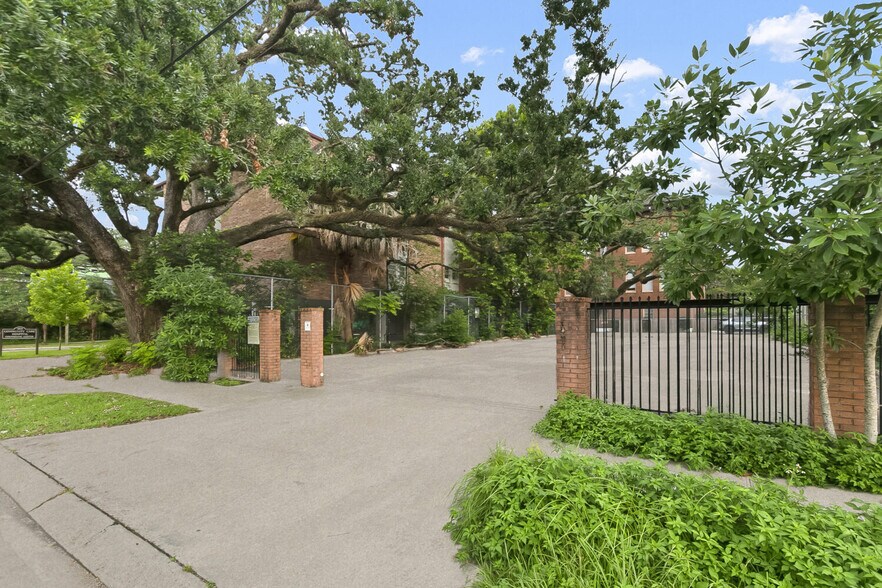 More Photos Of 3612 Chestnut St, New Orleans Land For Lease