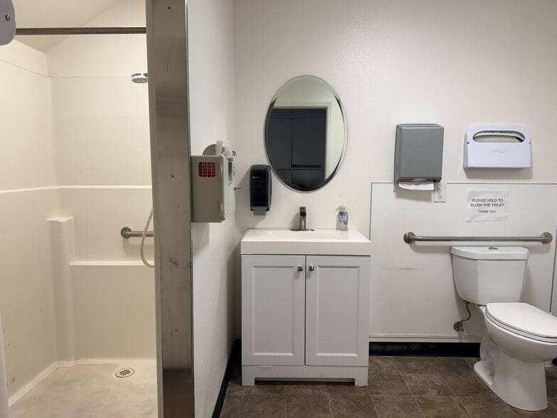 More Photos Of 5 Harris Ct, Monterey Warehouse For Lease