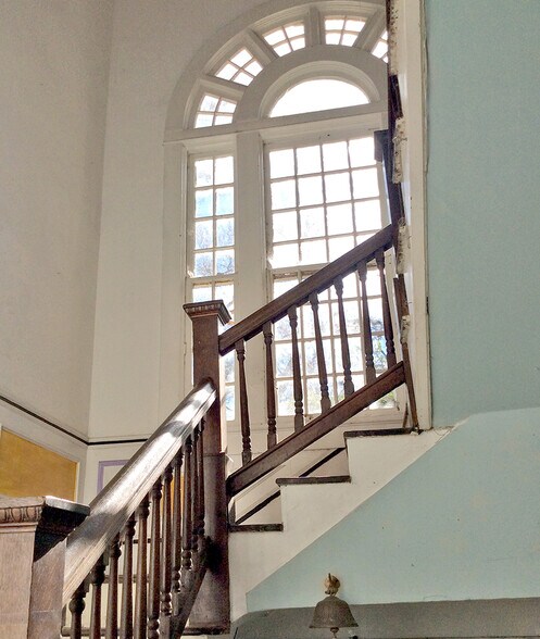 More Photos Of 368 Ponce De Leon Ave NE, Atlanta Office For Sale