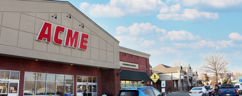 More Photos Of 49 W Allendale Ave, Allendale Storefront For Lease