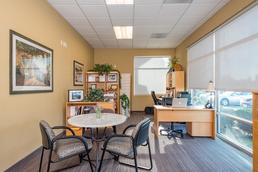 More Photos Of 14631 SW Millikan Way, Beaverton Office For Lease