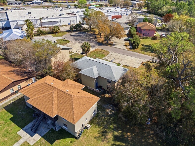 More Photos Of 2300 W Cannon Ter NW, Winter Haven Apartments For Sale