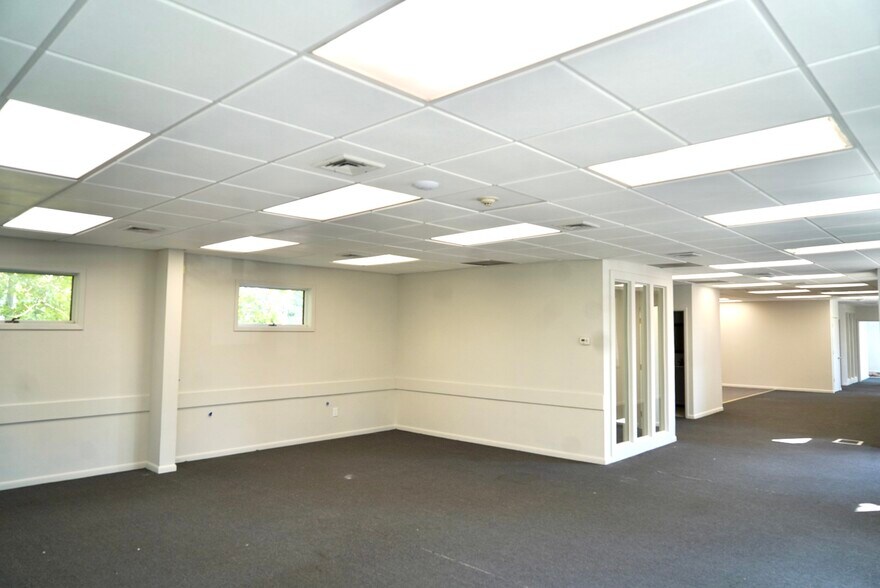 More Photos Of 29 Church St, Ramsey Office For Sale