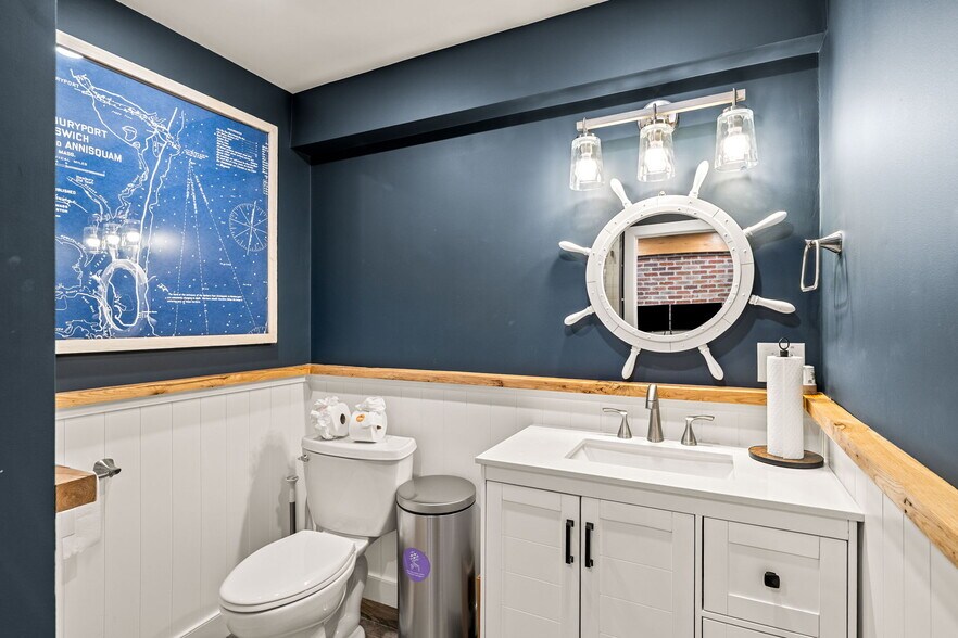 More Photos Of 1 Merrimac St, Newburyport Apartments For Lease