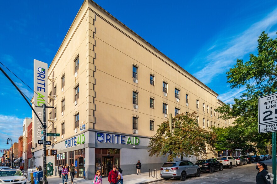 More Photos Of 312 Warren St, Brooklyn Medical For Lease