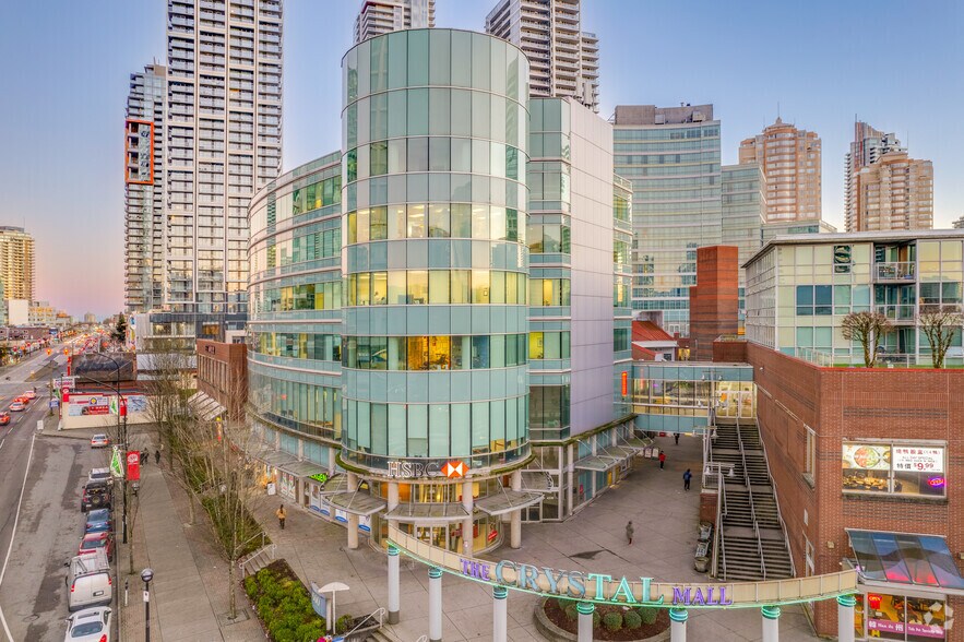 More Photos Of 4500 Kingsway, Burnaby Storefront Retail Office For Lease