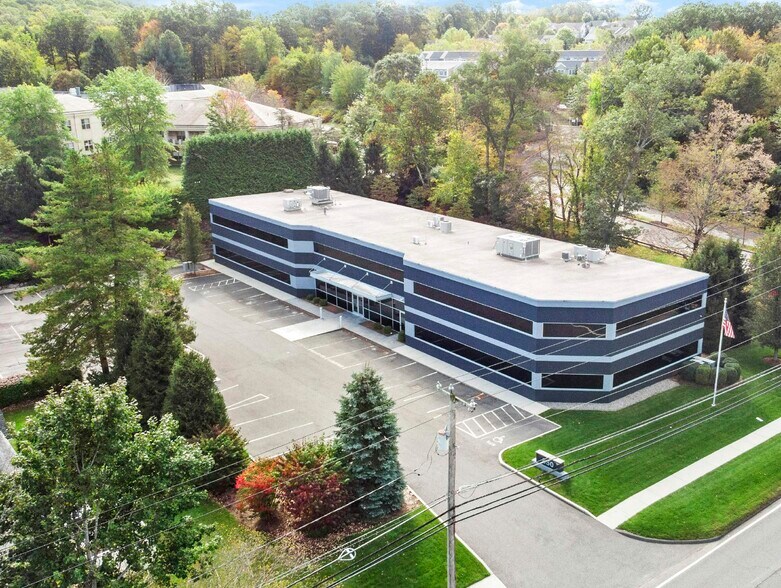 More Photos Of 650 Danbury Rd, Ridgefield Office For Sale