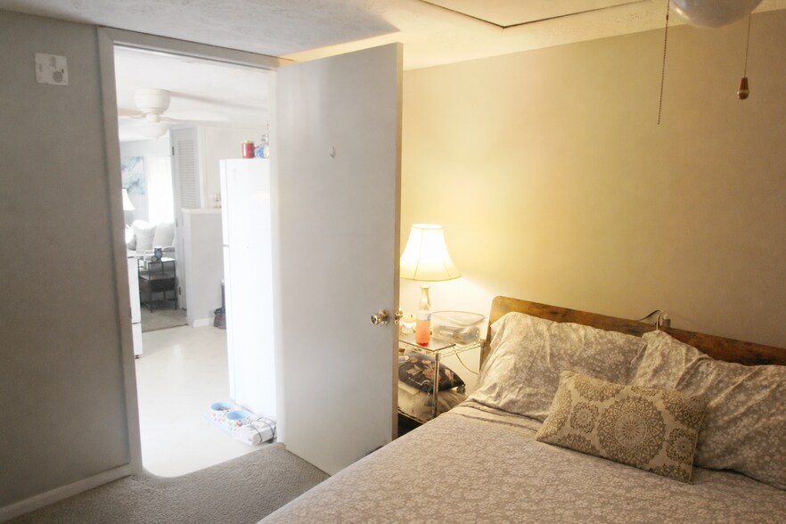 More Photos Of 411 Bank St, Lodi Apartments For Sale