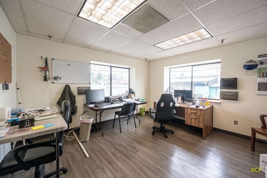 More Photos Of 1400 Kaster Rd, Saint Helens Manufacturing For Sale