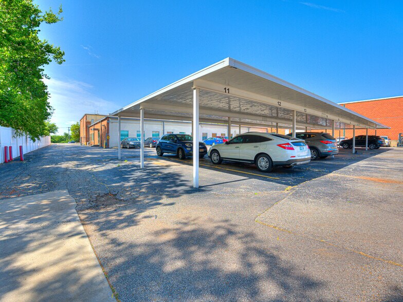 More Photos Of 521 W Wilshire Blvd, Oklahoma City Medical For Lease