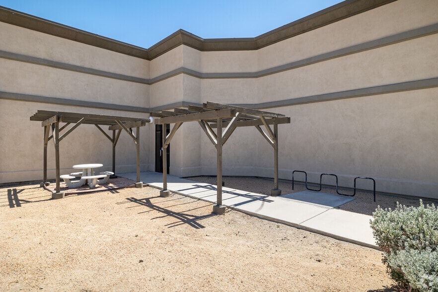 More Photos Of 77840 Flora Rd, Palm Desert Medical For Sale