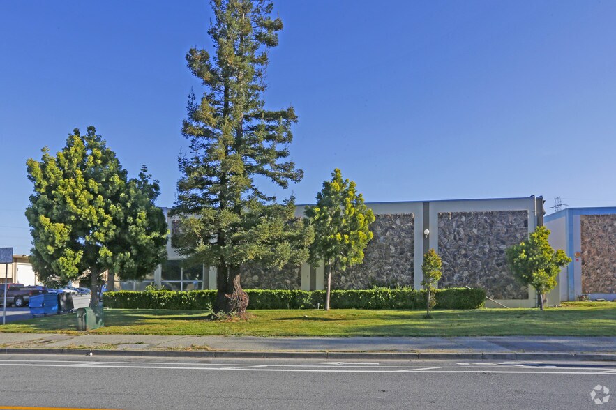 More Photos Of 3551 Haven Ave, Menlo Park Service For Lease