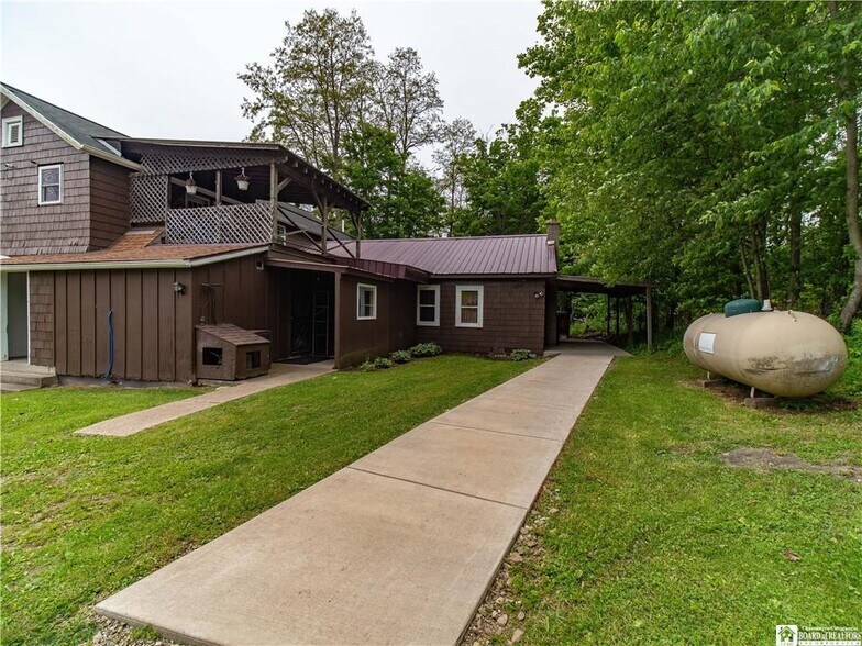 More Photos Of 64 Old Fentonville rd, Frewsburg Restaurant For Sale