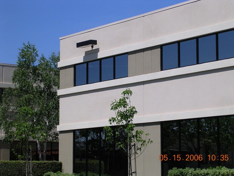 More Photos Of 2051 Junction Ave, San Jose Medical For Lease