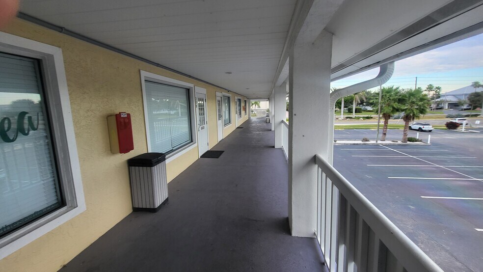 More Photos Of 1110 Pinellas Bayway S, Tierra Verde Office For Lease