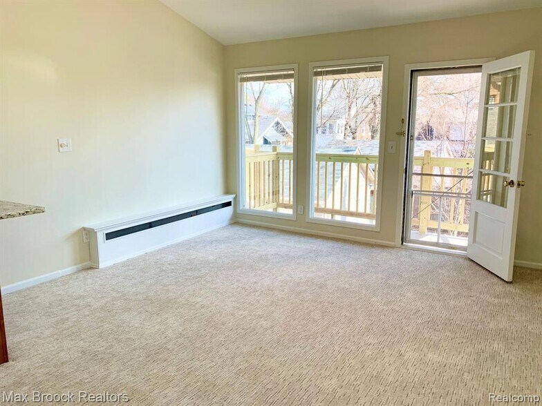 More Photos Of 156 N Worth St, Birmingham Multifamily For Sale