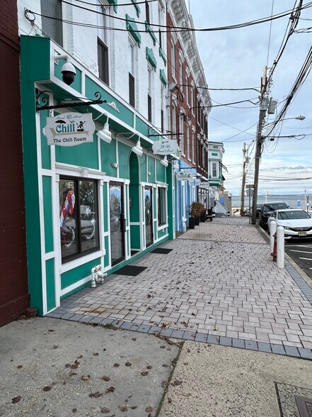 More Photos Of 38 Broad St, Keyport Apartments For Sale