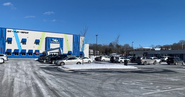 More Photos Of 535 Lowell St, Peabody Freestanding For Lease