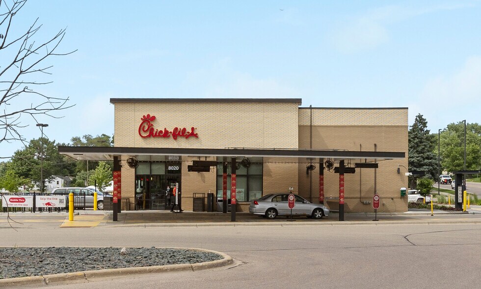 More Photos Of 8020 Highway 7, Saint Louis Park Fast Food For Sale