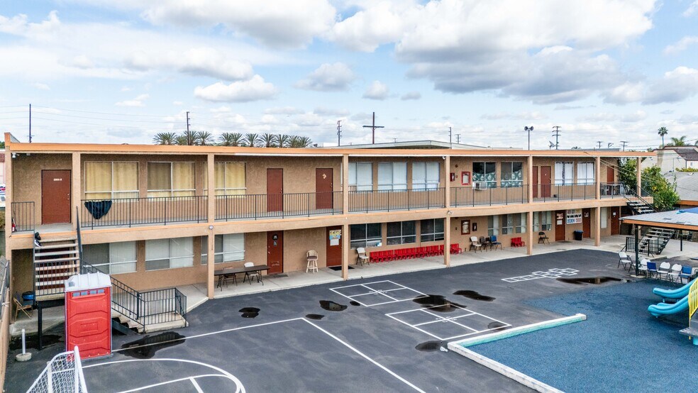 More Photos Of 12914 Cordary, Hawthorne Land For Sale