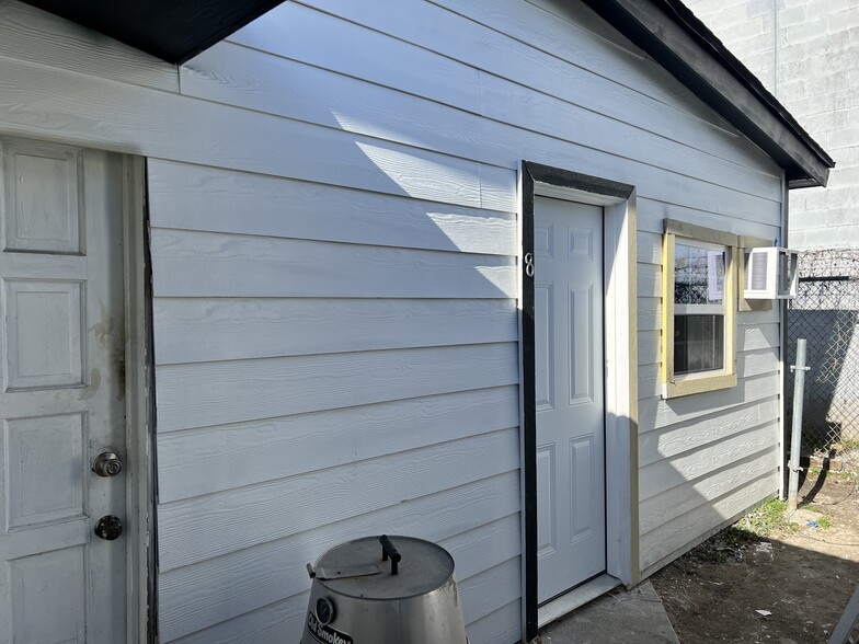 More Photos Of 1426 Telephone Rd, Houston Multifamily For Sale