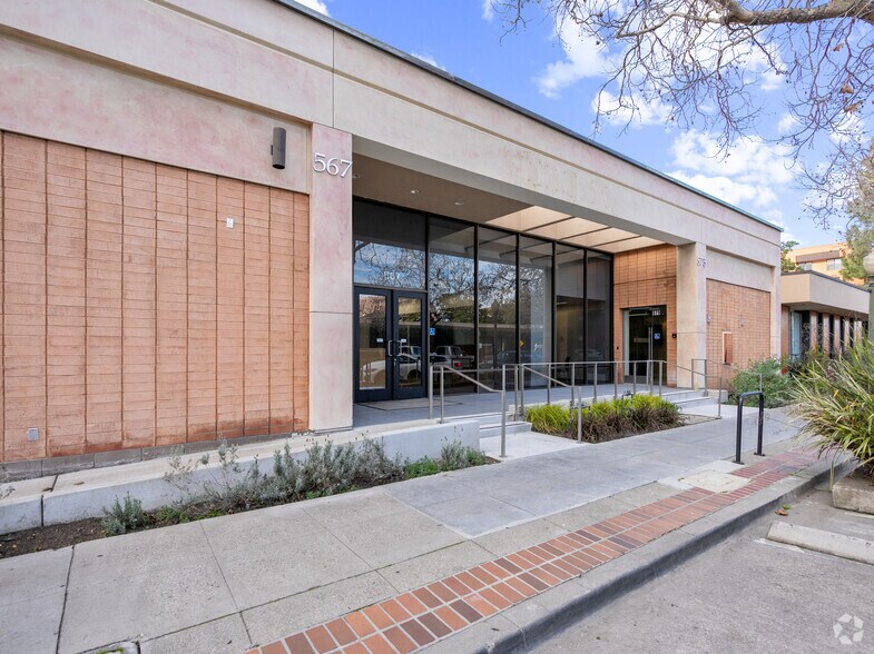More Photos Of 567 University Ave, Palo Alto Coworking Space