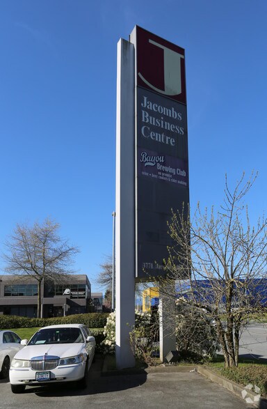 More Photos Of 3771 Jacombs Rd, Richmond Warehouse For Lease