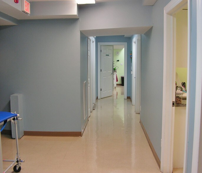 More Photos Of 299 Route 59, Airmont Office For Lease