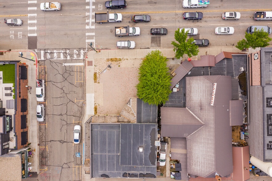 More Photos Of 200 N Main St, Ketchum Restaurant For Lease