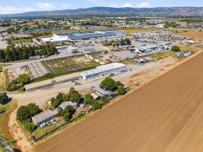 More Photos Of 5330 Bolsa Rd, Gilroy Land For Sale