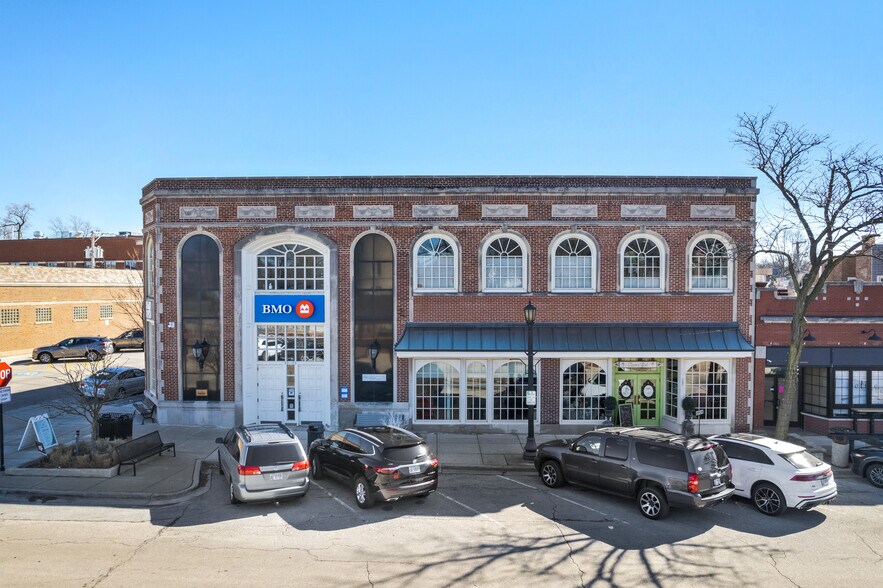 More Photos Of 901-903 Burlington Ave, Western Springs Loft Creative Space For Lease