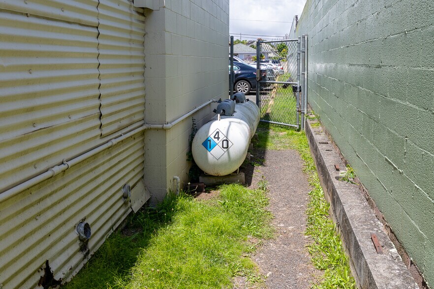 More Photos Of 55 Walker Ave, Wahiawa Apartments For Sale